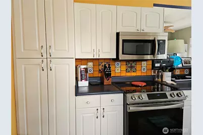 2615 47th Avenue SW, Seattle, WA 98116 - Photo 17