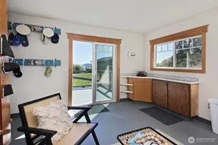 2977 N Bluff Rd, Greenbank, WA 98253 - Photo 35