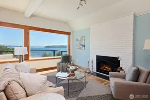 2977 N Bluff Rd, Greenbank, WA 98253 - Photo 11