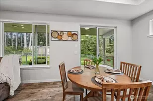 11714 Lake Pl, Anderson Island, WA 98303 - Photo 15