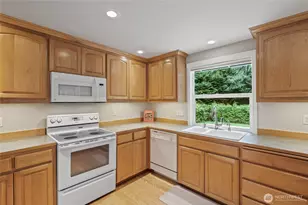 4430 136th Pl SW, Edmonds, WA 98026 - Photo 11