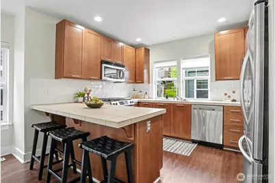6003 Lanham Place SW, Seattle, WA 98126 - Photo 15