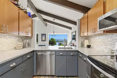 3131 Sahali Drive, Bremerton, WA 98310 - Photo 11