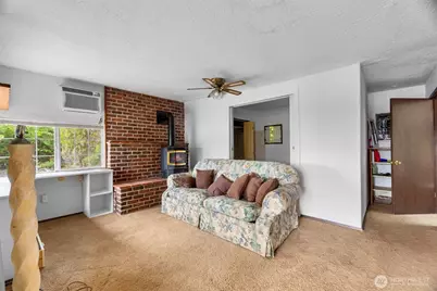 6105 Elizan Drive NW, Olympia, WA 98502 - Photo 13