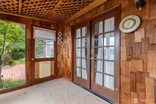 6105 Elizan Dr NW, Olympia, WA 98502 - Photo 11