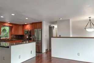 11857 SE 282nd St, Auburn, WA 98092 - Photo 5