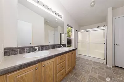 221 SE Fuchsia Avenue, Shelton, WA 98584 - Photo 15