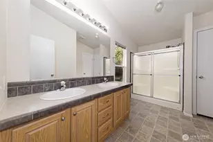 221 SE Fuchsia Ave, Shelton, WA 98584 - Photo 15