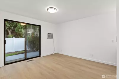 1935 F Street SE #14, Auburn, WA 98002 - Photo 15