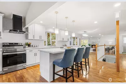 959 Hoquiam Avenue NE, Renton, WA 98059 - Photo 9