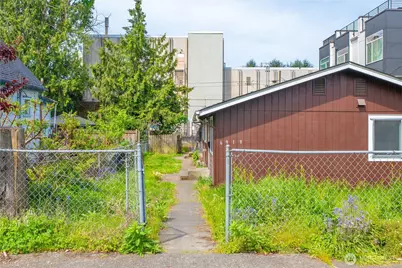 6919 Carleton Avenue S, Seattle, WA 98108 - Photo 33