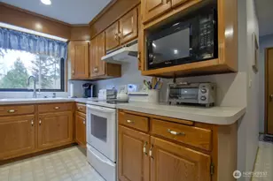 350 Cherry Ln, Morton, WA 98356 - Photo 7