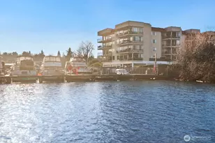 9030 Seward Park Ave S, Seattle, WA 98118 - Photo 25