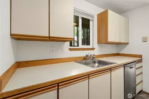 1239 SW 132nd Ln, Burien, WA 98146 - Photo 5