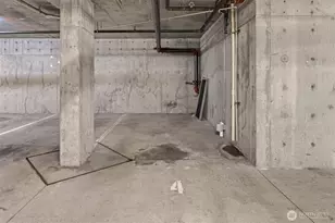 1000 Aurora Ave N, Seattle, WA 98109 - Photo 33