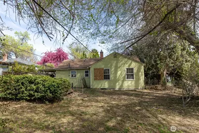 910 S 25th Avenue, Yakima, WA 98902 - Photo 3