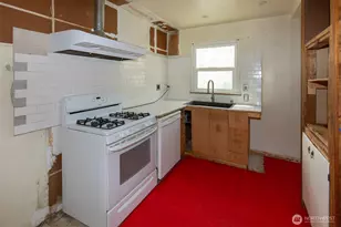 910 S 25th Ave, Yakima, WA 98902 - Photo 7
