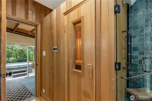 1803 Bigelow Ave N, Seattle, WA 98109 - Photo 17