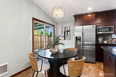 2111 201st Place SW, Lynnwood, WA 98036 - Photo 7