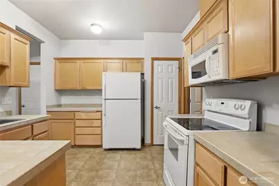 8017 Custer Road SW #A1, Lakewood, WA 98499 - Photo 13