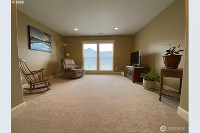 545 E 18 Street, La Center, WA 98629 - Photo 15