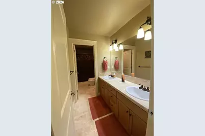 545 E 18 Street, La Center, WA 98629 - Photo 17