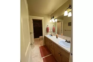 545 E 18th St, La Center, WA 98629 - Photo 17