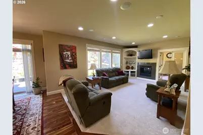 545 E 18 Street, La Center, WA 98629 - Photo 9
