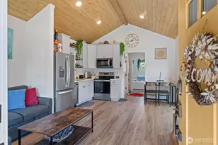 417 E Compass St, Pacific Beach, WA 98571 - Photo 7