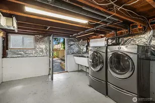 715 N 72nd St, Seattle, WA 98103 - Photo 21