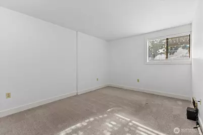 12221 100th Avenue NE #B102, Kirkland, WA 98034 - Photo 15