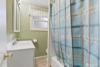 403 Queen Avenue, Pe Ell, WA 98572 - Photo 17