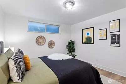4219 Whitman Avenue N #2, Seattle, WA 98103 - Photo 11