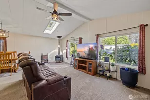 4331 Hamilton Dr, Oak Harbor, WA 98277 - Photo 7
