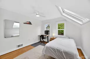 6715 35th Ave SW, Seattle, WA 98126 - Photo 17