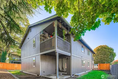 105 E 96th Street, Tacoma, WA 98445 - Photo 5