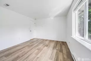 105 E 96th St, Tacoma, WA 98445 - Photo 27