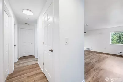 105 E 96th Street, Tacoma, WA 98445 - Photo 21