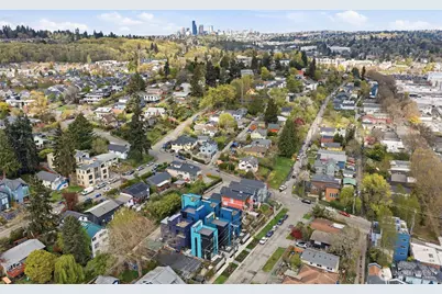 4517 35th Avenue S #C, Seattle, WA 98118 - Photo 17
