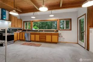 7229 Gallagher Cove Rd NW, Olympia, WA 98502 - Photo 13