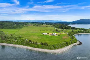 2233 W Shore Dr, Lummi Island, WA 98262 - Photo 25