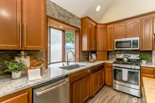 40420 Ski Park Rd E, Eatonville, WA 98328 - Photo 17