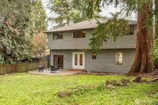 912 NE 115th St, Seattle, WA 98125 - Photo 29