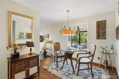 22711 Lakeview Drive #C6, Mountlake Terrace, WA 98043 - Photo 9