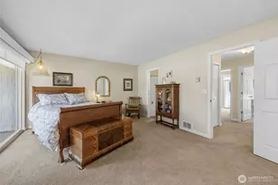 22711 Lakeview Dr, Mountlake Terrace, WA 98043 - Photo 11