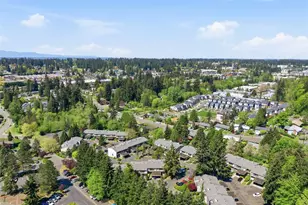 22711 Lakeview Dr, Mountlake Terrace, WA 98043 - Photo 25