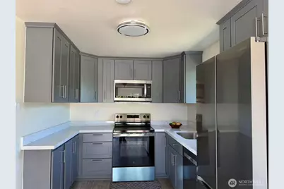 2508 SE 16th St, Renton, WA 98058 - Photo 5