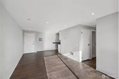 2100 N 106th Street #304, Seattle, WA 98133 - Photo 7