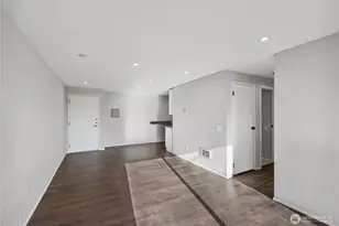 2100 N 106th St, Seattle, WA 98133 - Photo 7