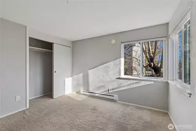 2100 N 106th Street #304, Seattle, WA 98133 - Photo 13